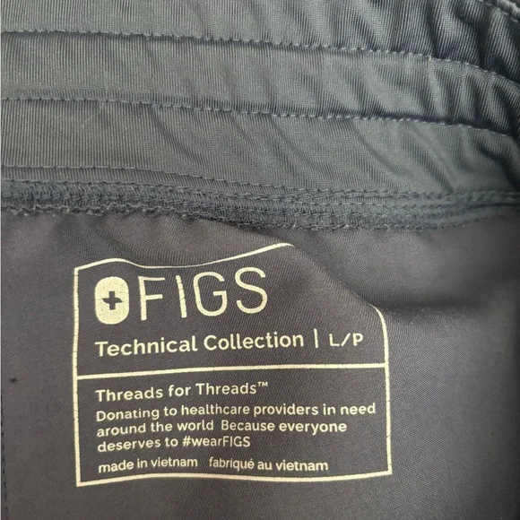 Figs grey scrub Zamora joggers with Elastic Waistband and Tapered Ankles - Picture 3 of 3